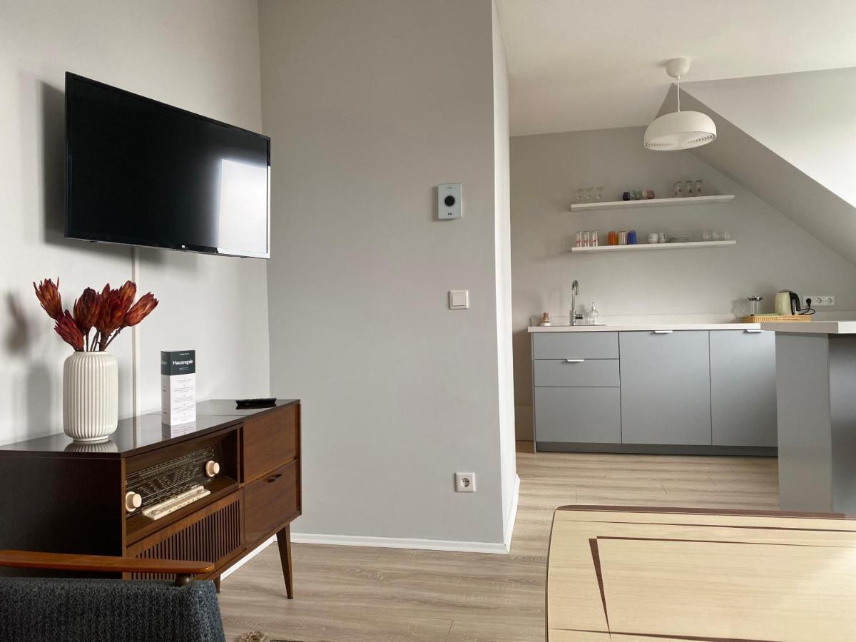 Zentrale Ferienwohnung Fuer Bis Zu 4 Personen Бремерхавен Екстериор снимка