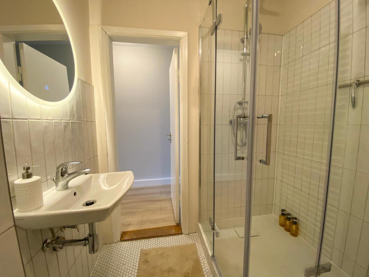 Zentrale Ferienwohnung Fuer Bis Zu 4 Personen Бремерхавен Екстериор снимка